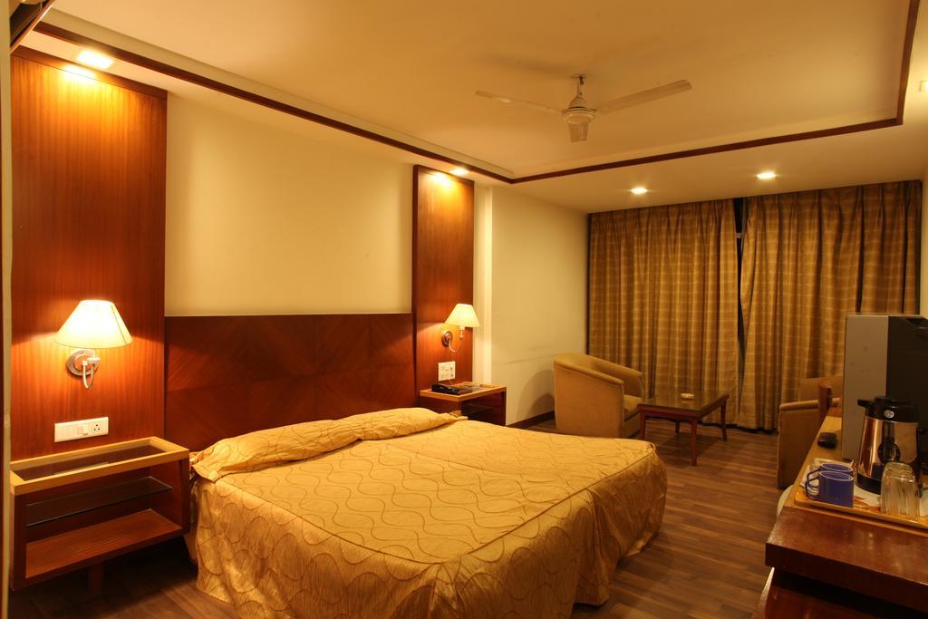 Hotel Jammu Ashok 外观 照片